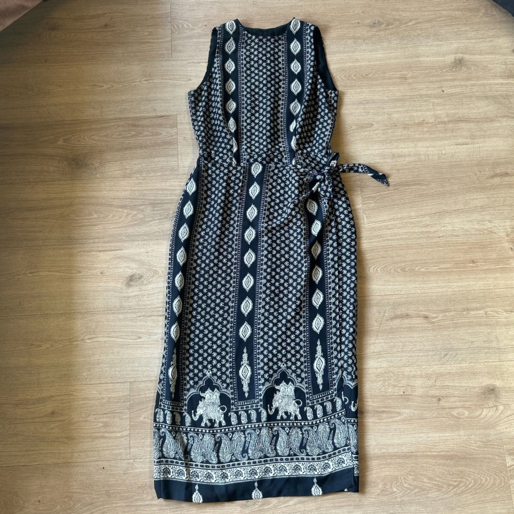 Jones New York Dress Black White Elephant Paisley‎ Print Sleeveless Maxi Dress